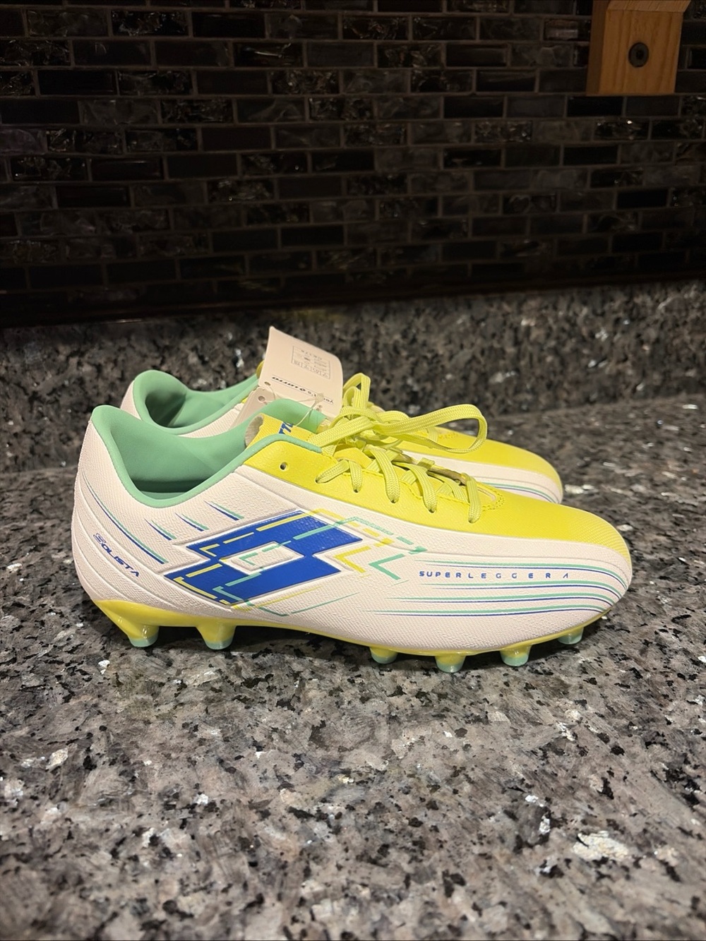 Lotto Kids Solista Superleggera Soccer Cleats White Yellow Blue 221368 US 4 New